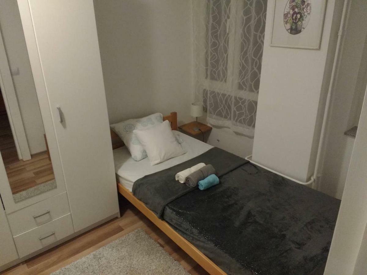 Meridian Apartment , 300M To Bus Terminal, Fast Wifi & Airport Transf Zagreb Exterior photo